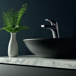 SIGMA - bateria umywalkowa stojąca z automatycznym korkiem spustowym