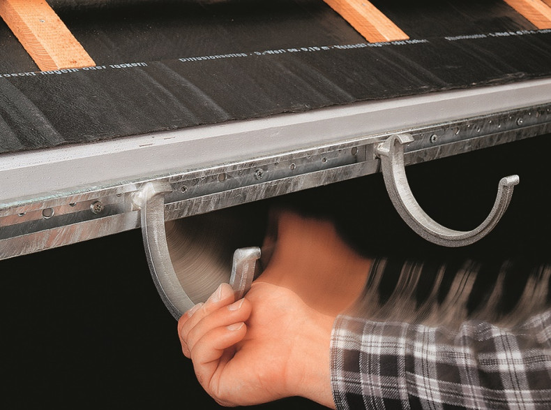 Haki do mocowania rynien