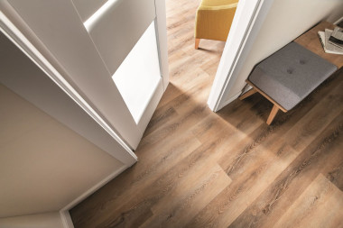 Takie same panele w dwóch pomieszczeniach