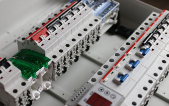 Wyłącznik różnicowoprądowy, czyli RCD