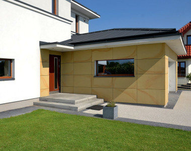 Garaż i aneksem techniczno-gospodarczym