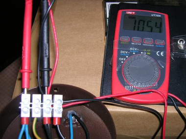 Pomiar oporu (rezystancji) miernikiem cyfrowym