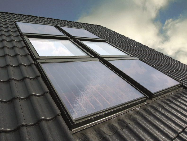 Kolektory zgrupowane z oknami dachowymi
