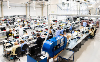 FIBARO otworzyło nową fabrykę i podwoiło możliwości produkcyjne