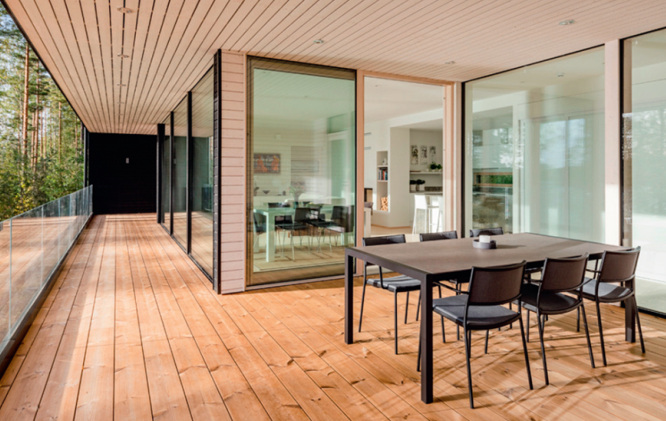 Taras wykonany z termososny