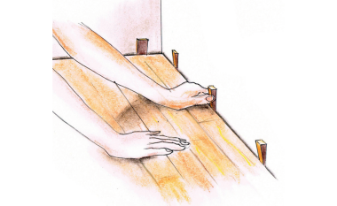 Odstępy dylatacyjne na obwodzie posadzki uzyskamy poprzez wstawienie klinów