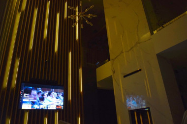 Scena świetlna Film w salonie