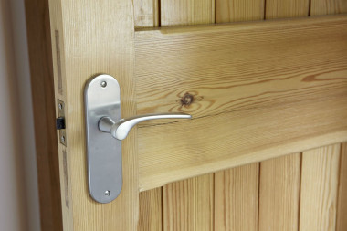 Drewno polakierowane