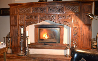 Instalacja kominka z płaszczem wodnym jest kosztowna i skomplikowana!