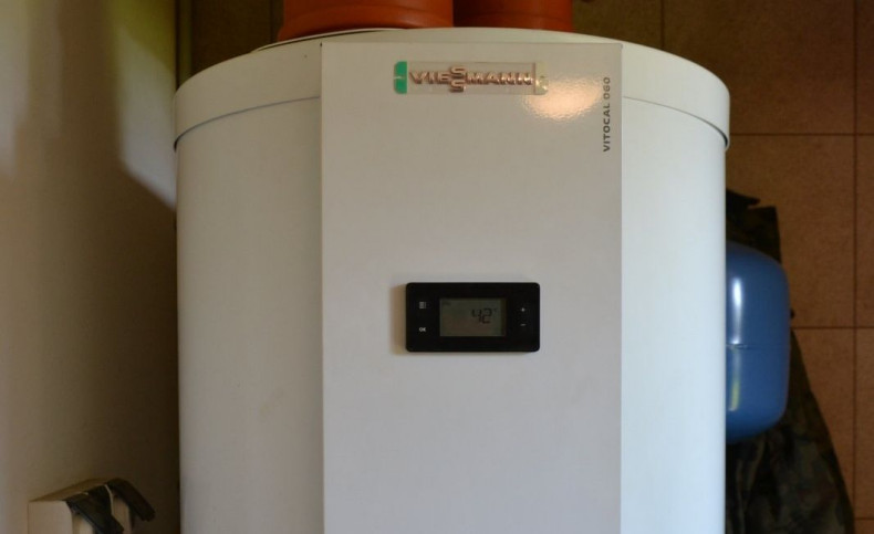 Regulator powietrznej pompy ciepła