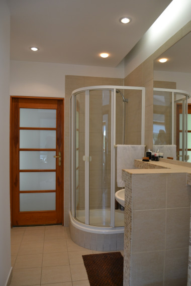 Łazienka z prysznicem