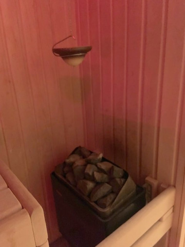 Piec jednofunkcyjny w saunie