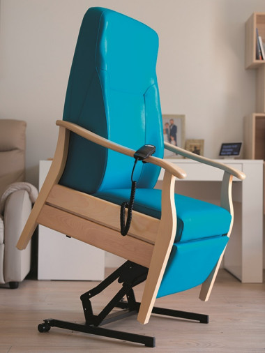 Fotel wyposażony w funkcję pionizowania