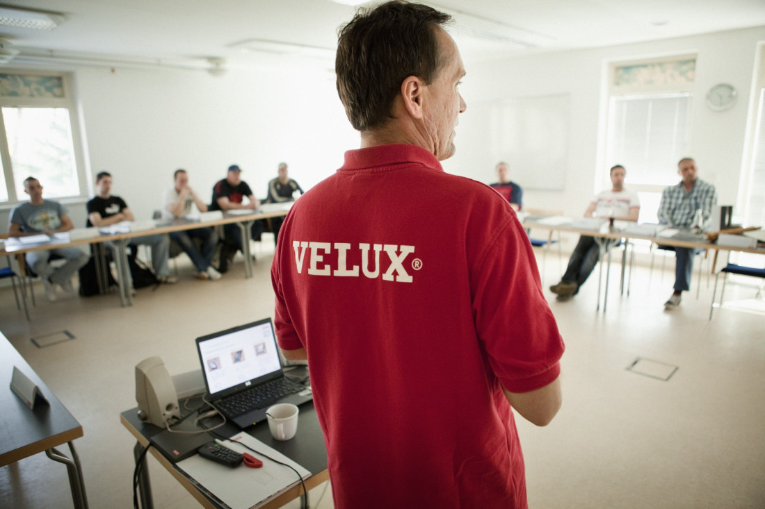 Praktyka czyni mistrza - ruszają szkolenia Velux dla dekarzy i montażystów