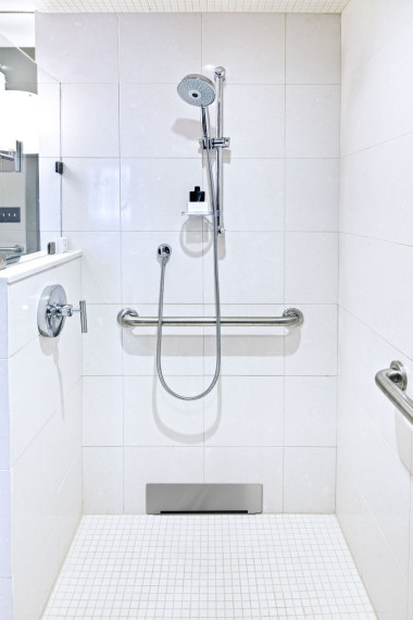 Odpływ montowany w ścianie