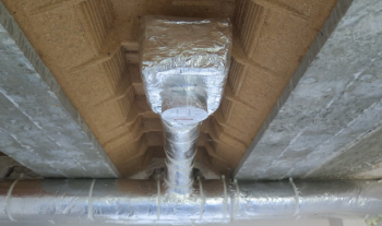 Przejście kanału w przestrzeni miedzybelkowej