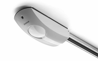 Czym się kierować, wybierając siłownik do bramy garażowej?