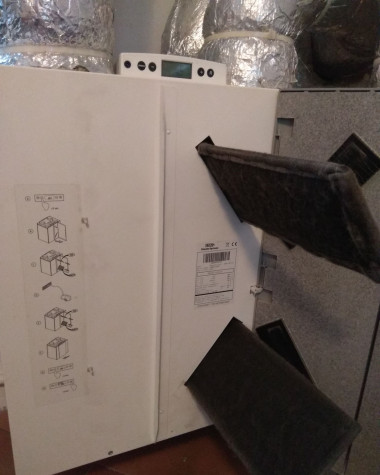 Filtry centrali wentylacyjnej gotowe do odkurzania