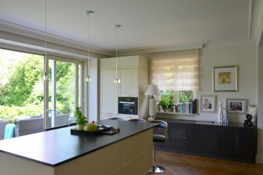 Kuchnia z wyjściem na niezadaszony taras