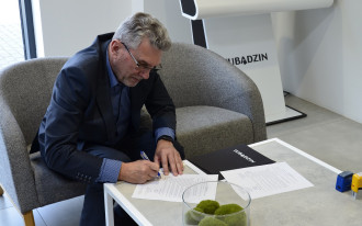 Grupa Tubądzin wspiera sieradzki szpital