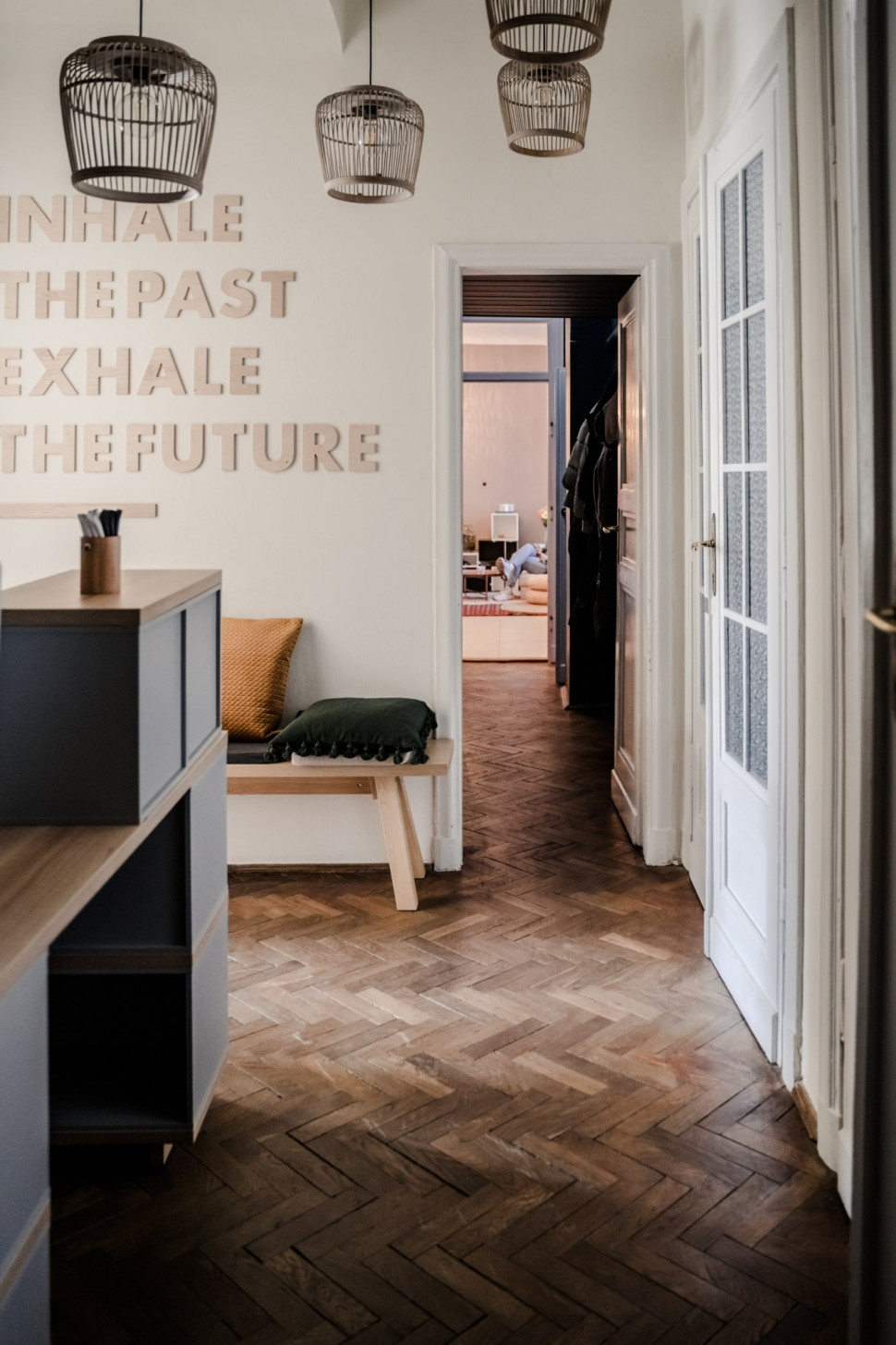 Recepcja w korytarzu