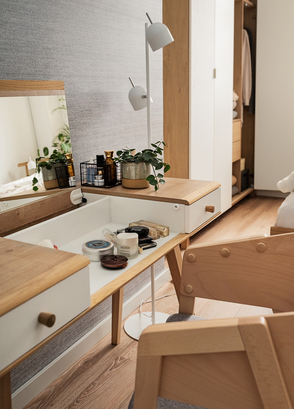 Meble o różnym przeznaczeniu