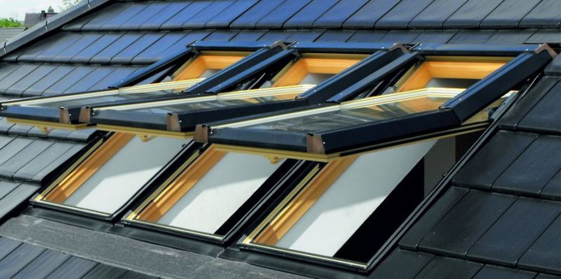 Naturalne światło w domu z oknami dachowymi - Skylight Premium