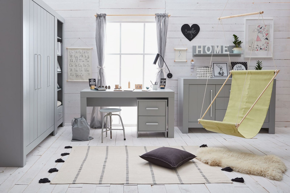 Meble Calmo marki Pinio o uniwersalnej stylistyce