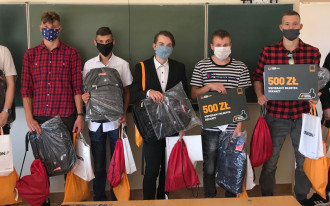 CREATON Polska wspiera akcję "Zawód przyszłości dekarz"