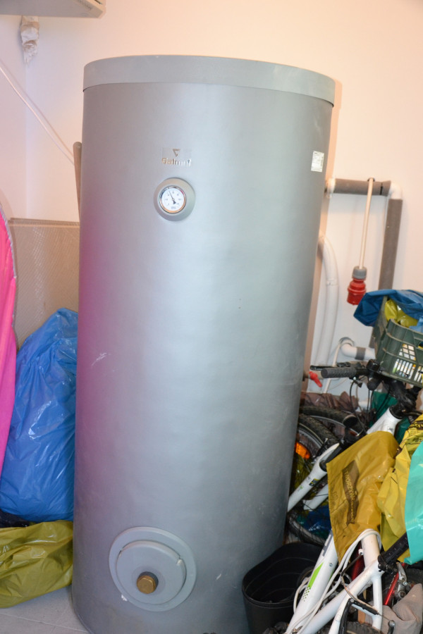 Zasobnik c.w.u. o pojemności 240 l