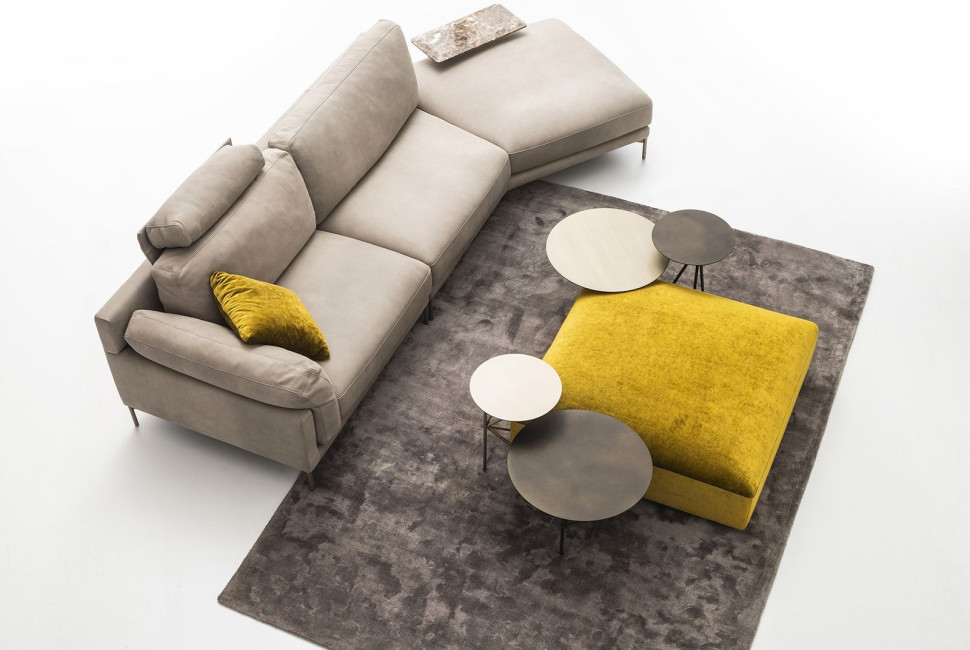 Sofa modułowa Cadorne marki Nicoline dostępna w wielu konfiguracjach