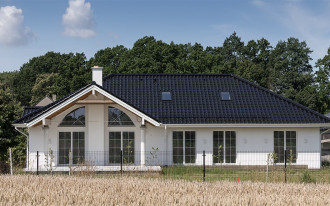 Realizacja projektu Willa Parkowa z dachówką TITANIA marki CREATON