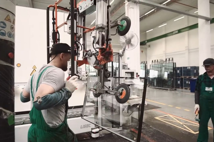 Jak powstaje szyba zespolona? Proces produkcji