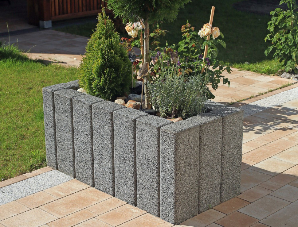 Gazon z palisady Zen od Polbruk