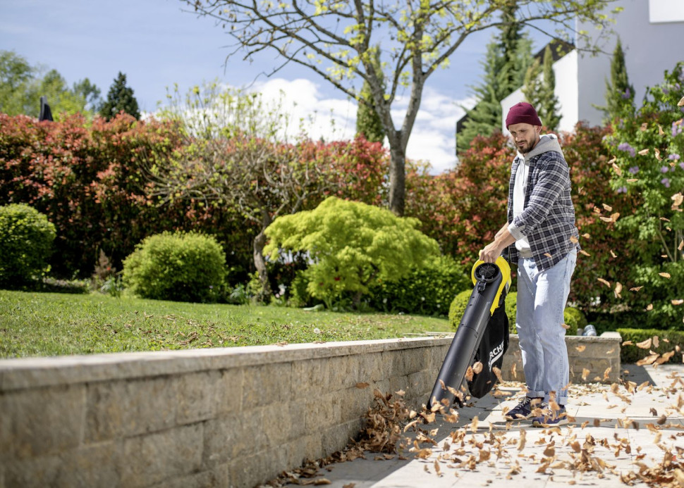 Odkurzacz do liści Kärcher BLV