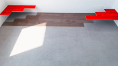 Układanie paneli podłogowych z zamkiem Drop On od SWISS KRONO