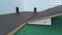 Układanie paneli podłogowych z zamkiem Express Click od SWISS KRONO