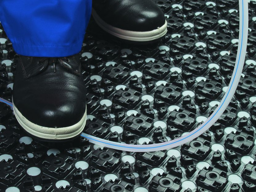 Minitec - system ogrzewania podłogowego do budynków remontowanych