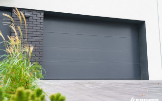 Jakie elementy decydują o izolacyjności cieplnej bramy garażowej?