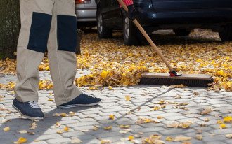 Jak zadbać o nawierzchnię podjazdu?