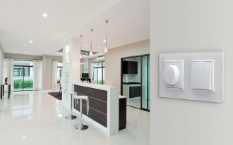 Nowe ramki do serii Aria wykonane ze szkła i metalu