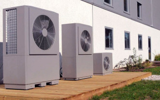 Wysokotemperaturowe pompy ciepła powietrze-woda marki Auer