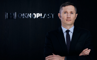 Grupa OKNOPLAST rozpoczyna współpracę z największym w Hiszpanii producentem stolarki otworowej z PVC