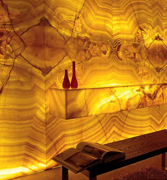 Podświetlony kamień dekoracyjny