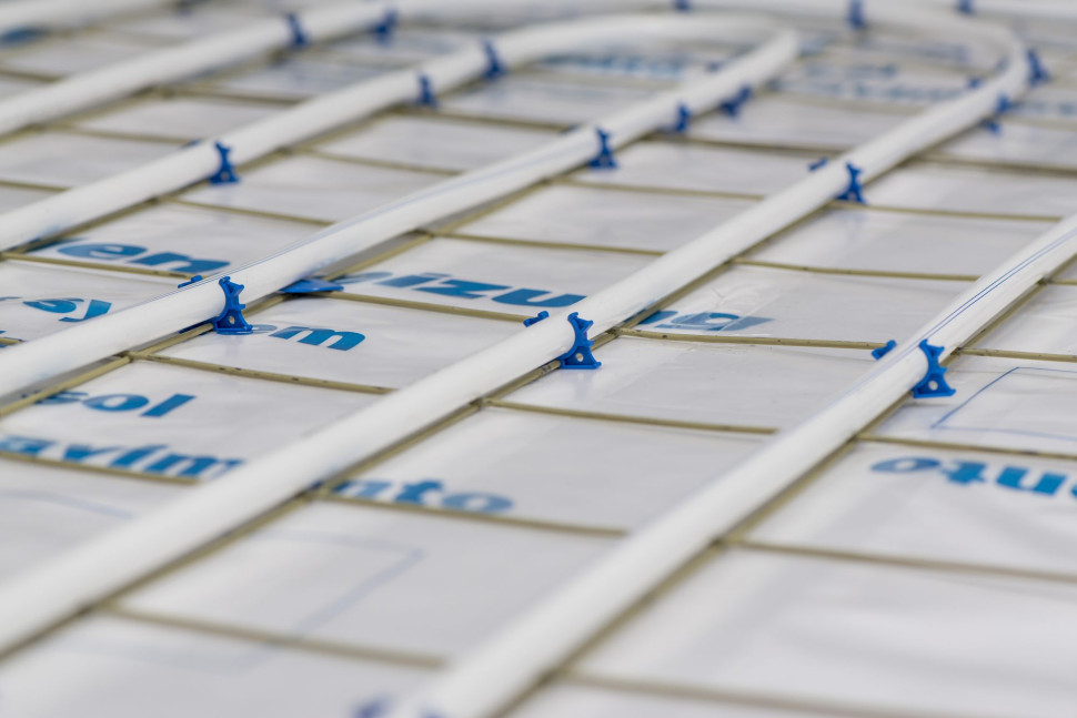 System wodnego ogrzewania podłogowego Uponor Classic. fot. Uponor