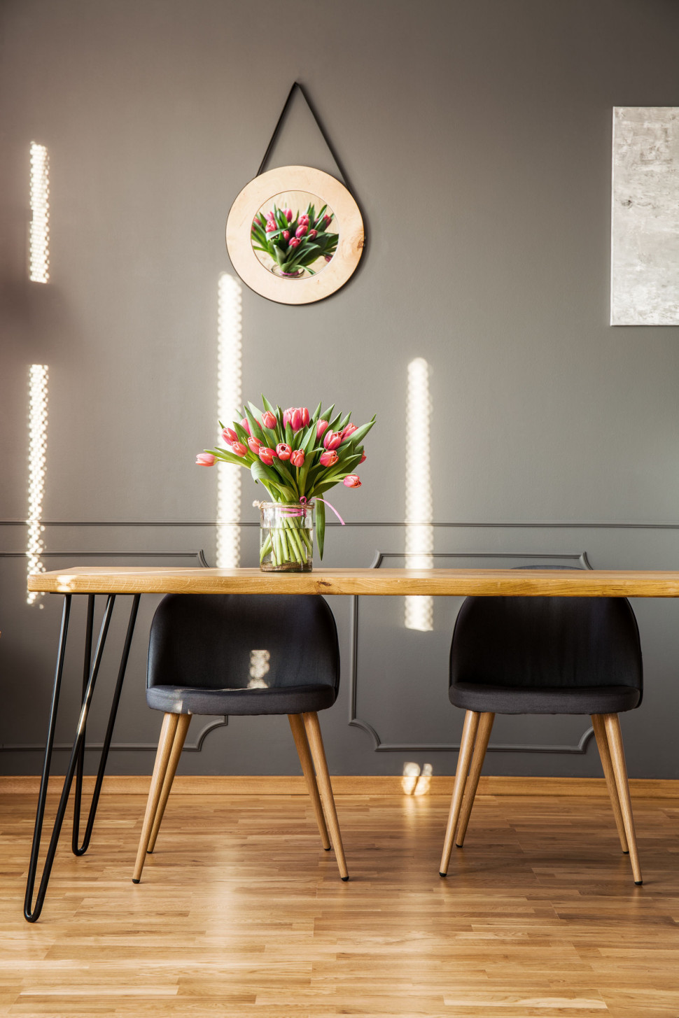 Home office w stylu wabi-sabi. fot. MAGNAT