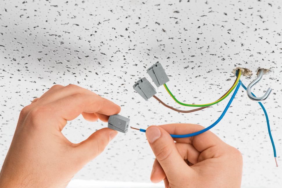 Montaż złączek fot. Wago