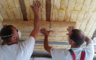 Izolacja termiczna i akustyczna - dlaczego warto wybrać wełnę?