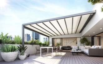 Markiza w dużym formacie. "Pergola stretch" ochroni przed słońcem i deszczem