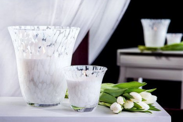 Unikalne świece "White Flowers" od ESPEZO